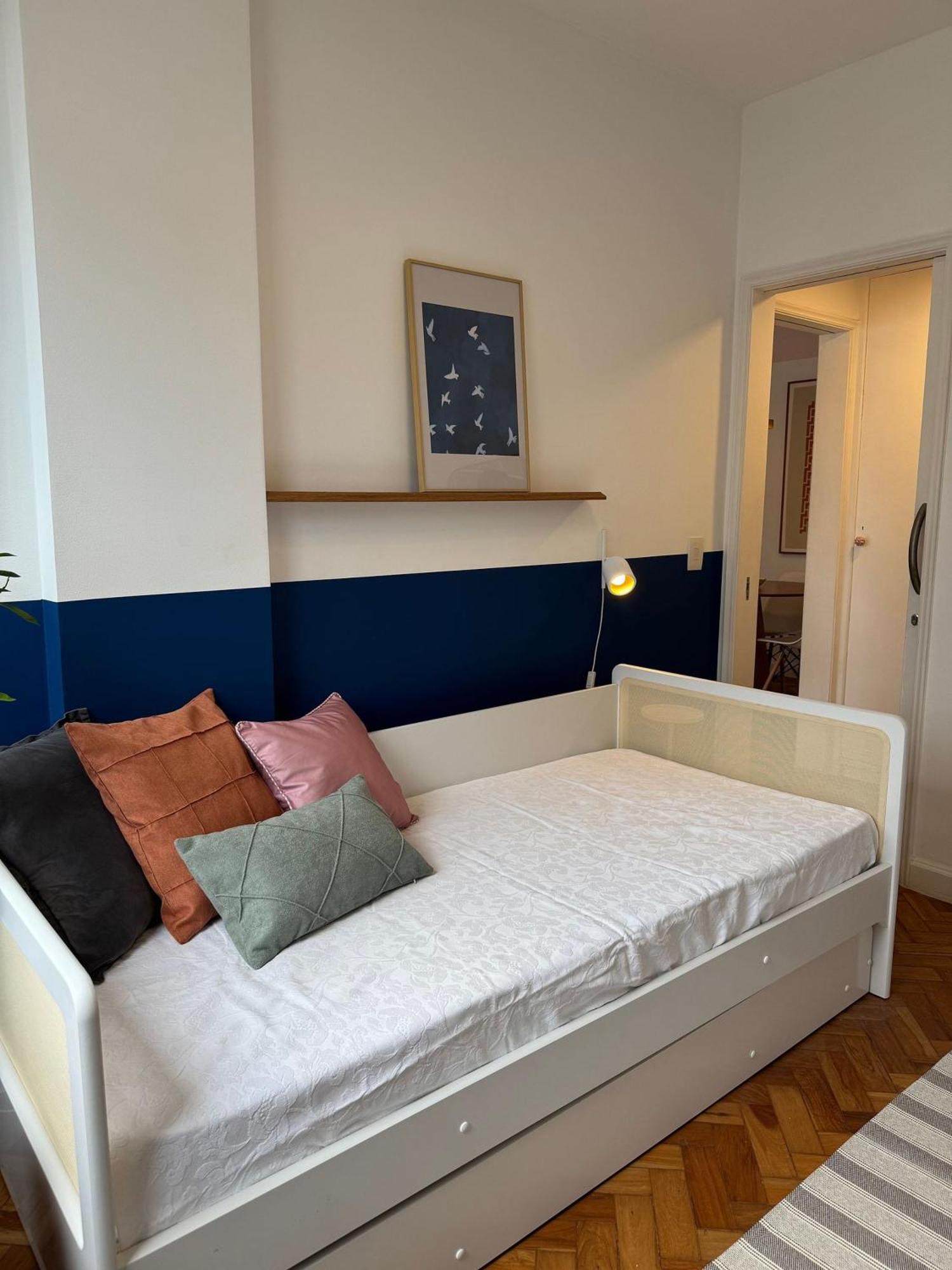 Espacoso 2quartos A Passos Da De Ipanema Apartamento *